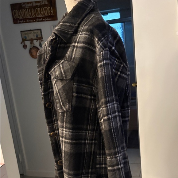 Love Tree Black and White Plaid Utility Jacket - Picture 5 of 10